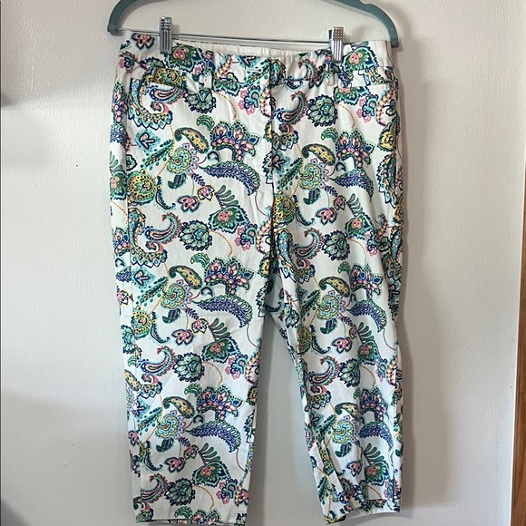 Talbots Multicolor Paisley Chinos Capris Size 8P - Picture 1 of 7